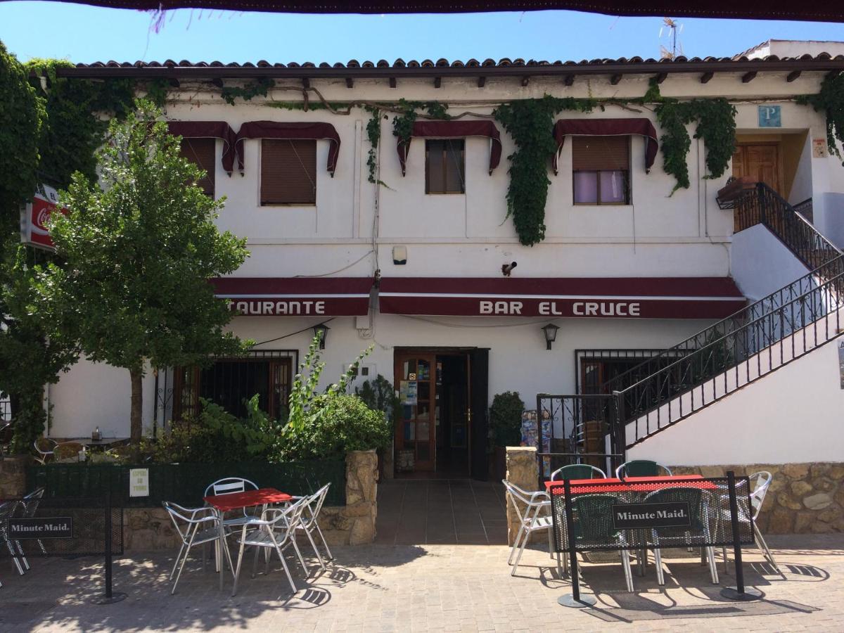 Pensión Restaurante El Cruce de Hornos Exterior foto