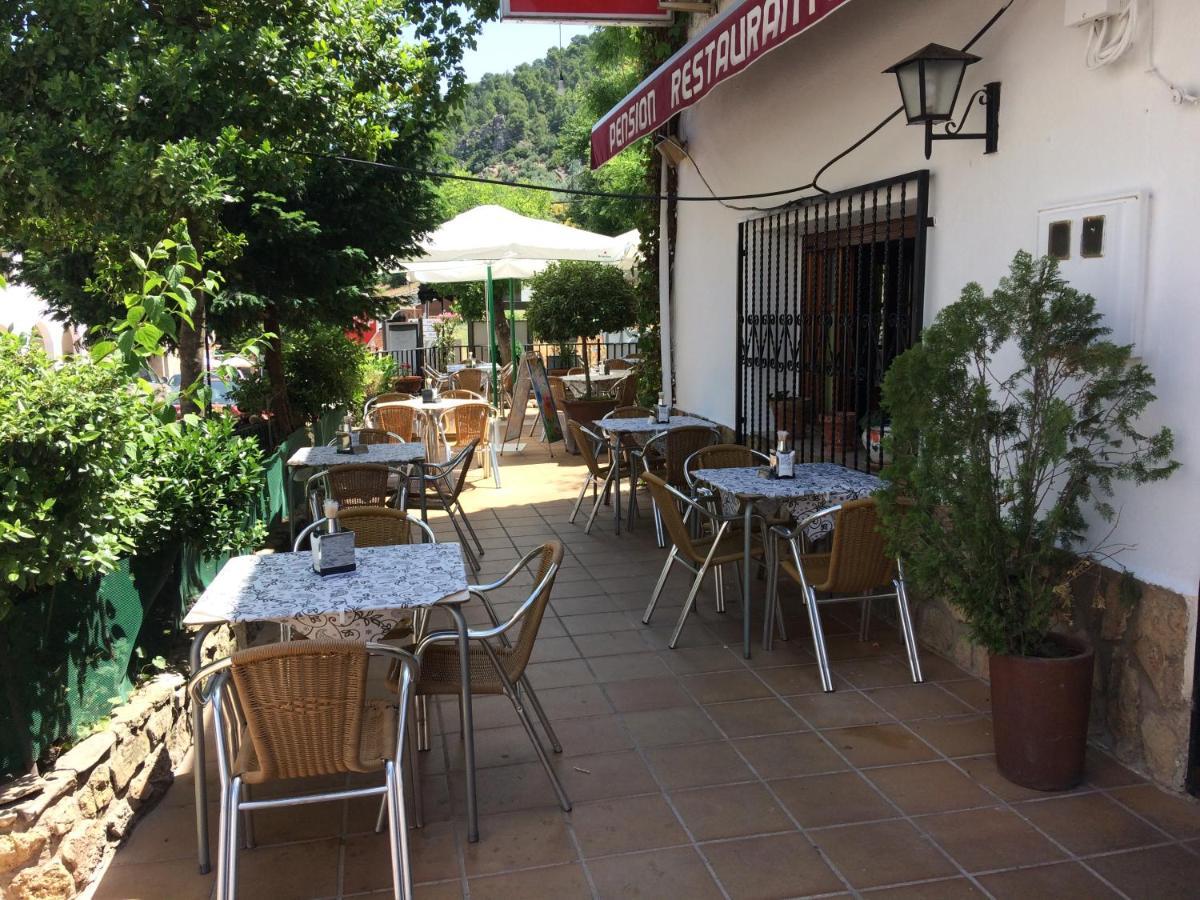 Pensión Restaurante El Cruce de Hornos Exterior foto